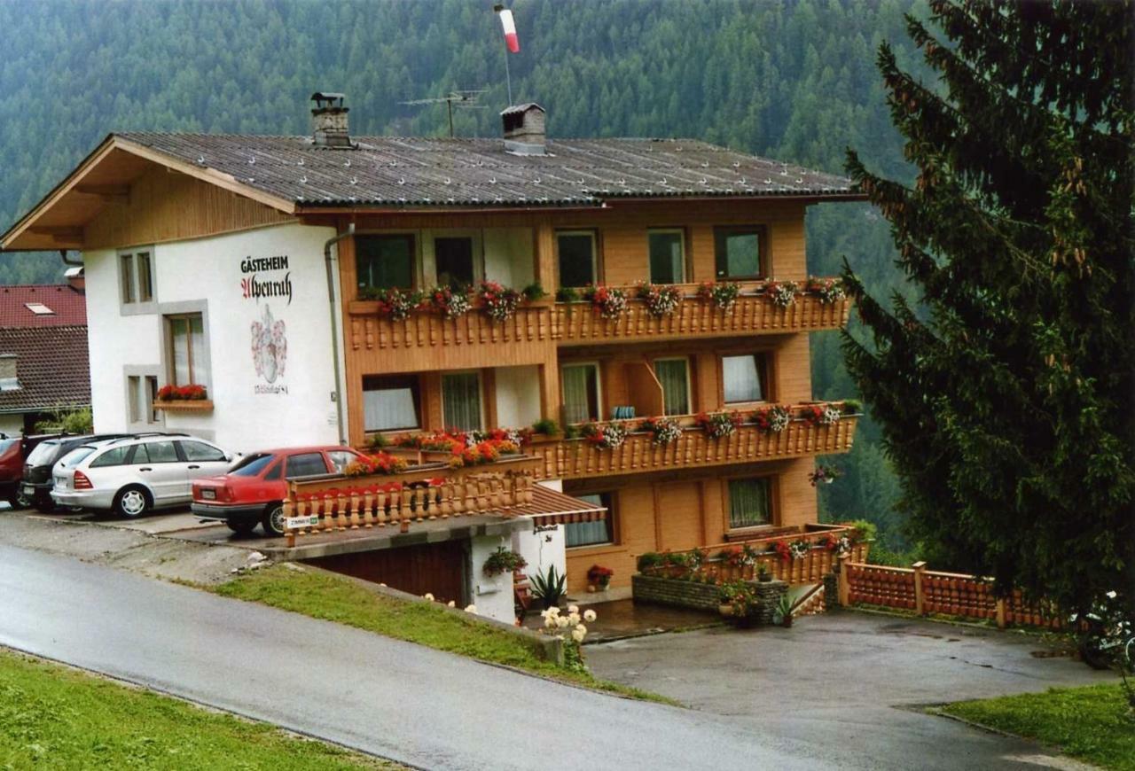 Gastehaus Alpenruh Hotell Prägraten Exteriör bild