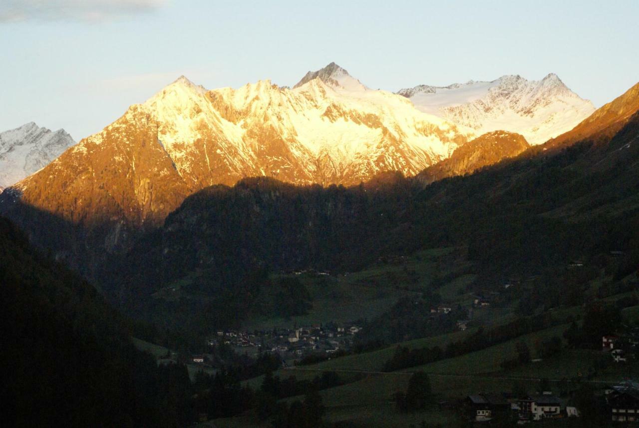 Gastehaus Alpenruh Hotell Prägraten Exteriör bild